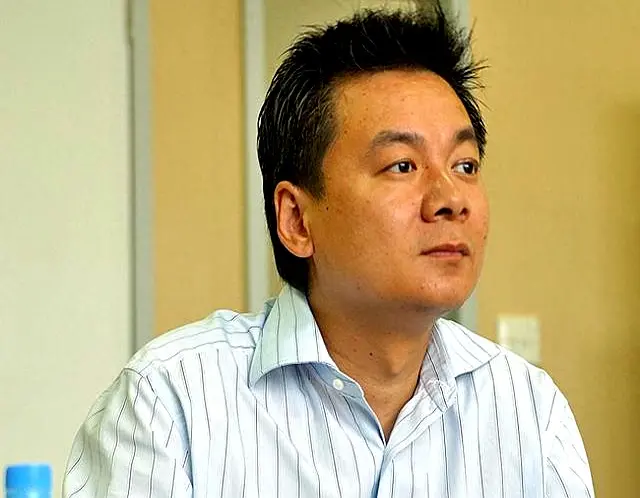 更是对整个, 个行业的进