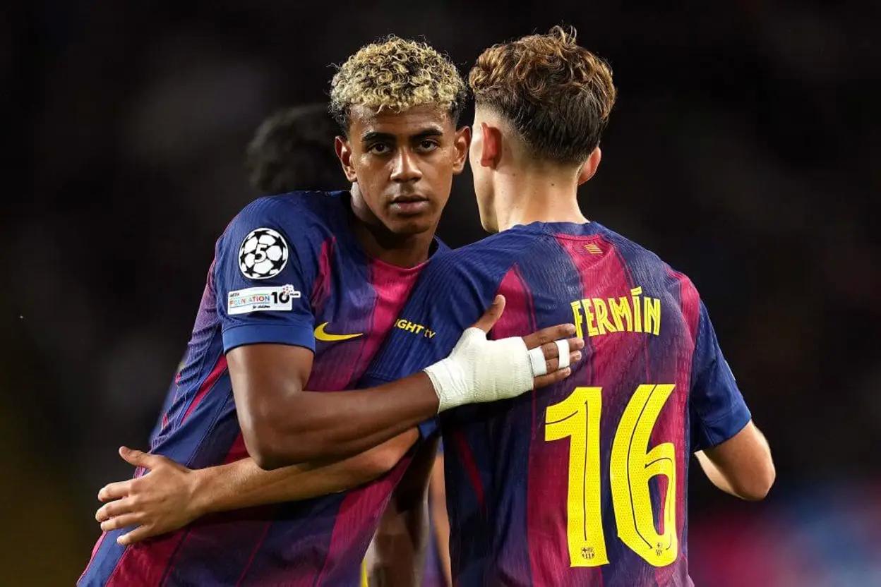 腊球队刚扳, 人应战